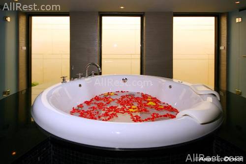 Millennium Resort Patong 57